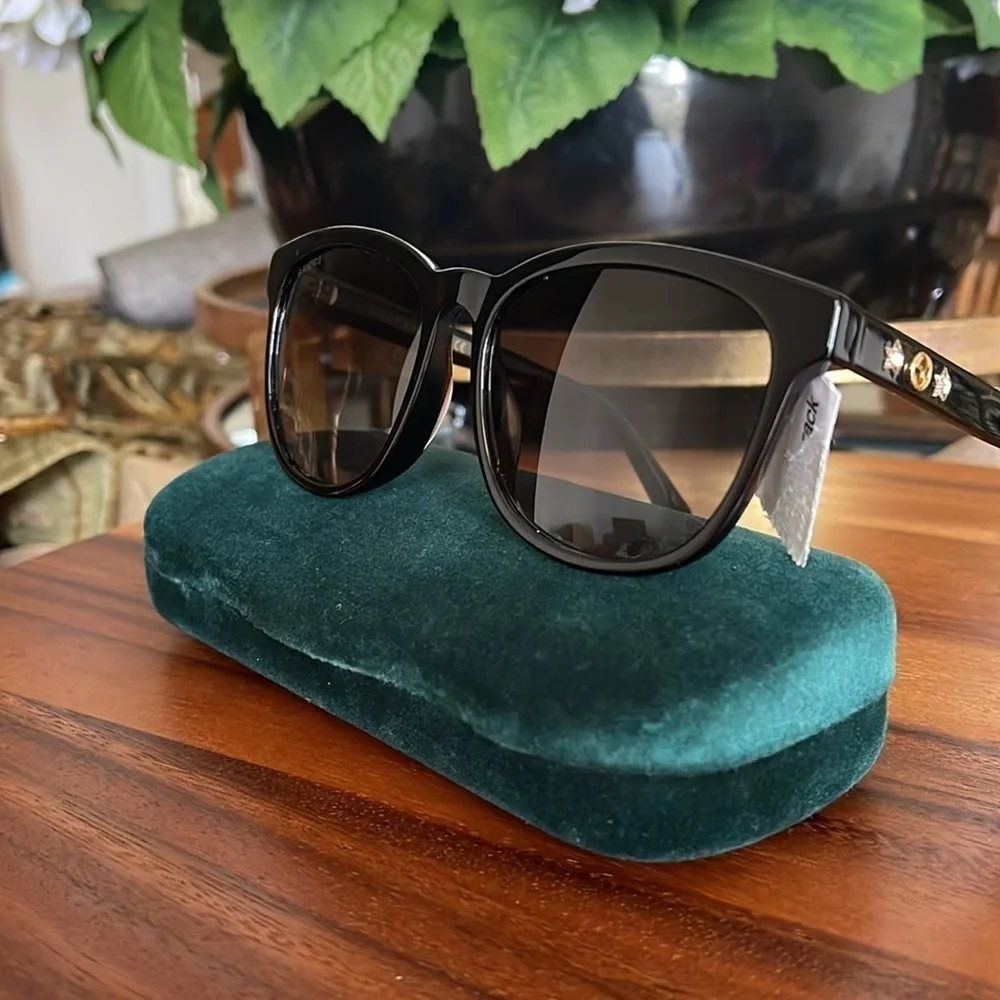 GUCCI 57mm Square Sunglasses
